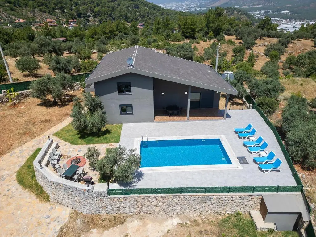 Home in Bozyer